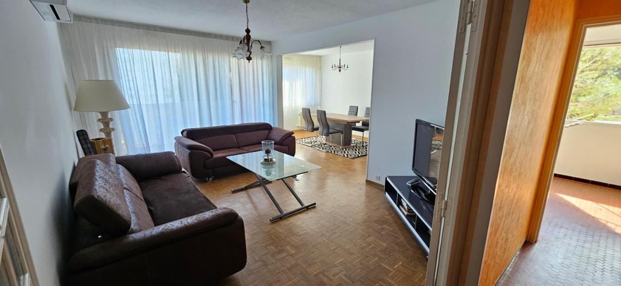 Joli 4 Pieces Salon De Provence Apartment Ngoại thất bức ảnh