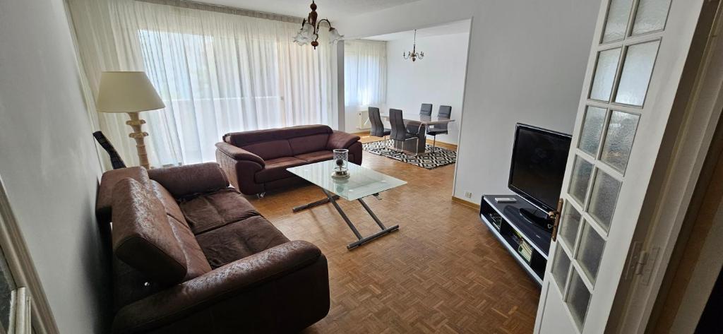 Joli 4 Pieces Salon De Provence Apartment Ngoại thất bức ảnh
